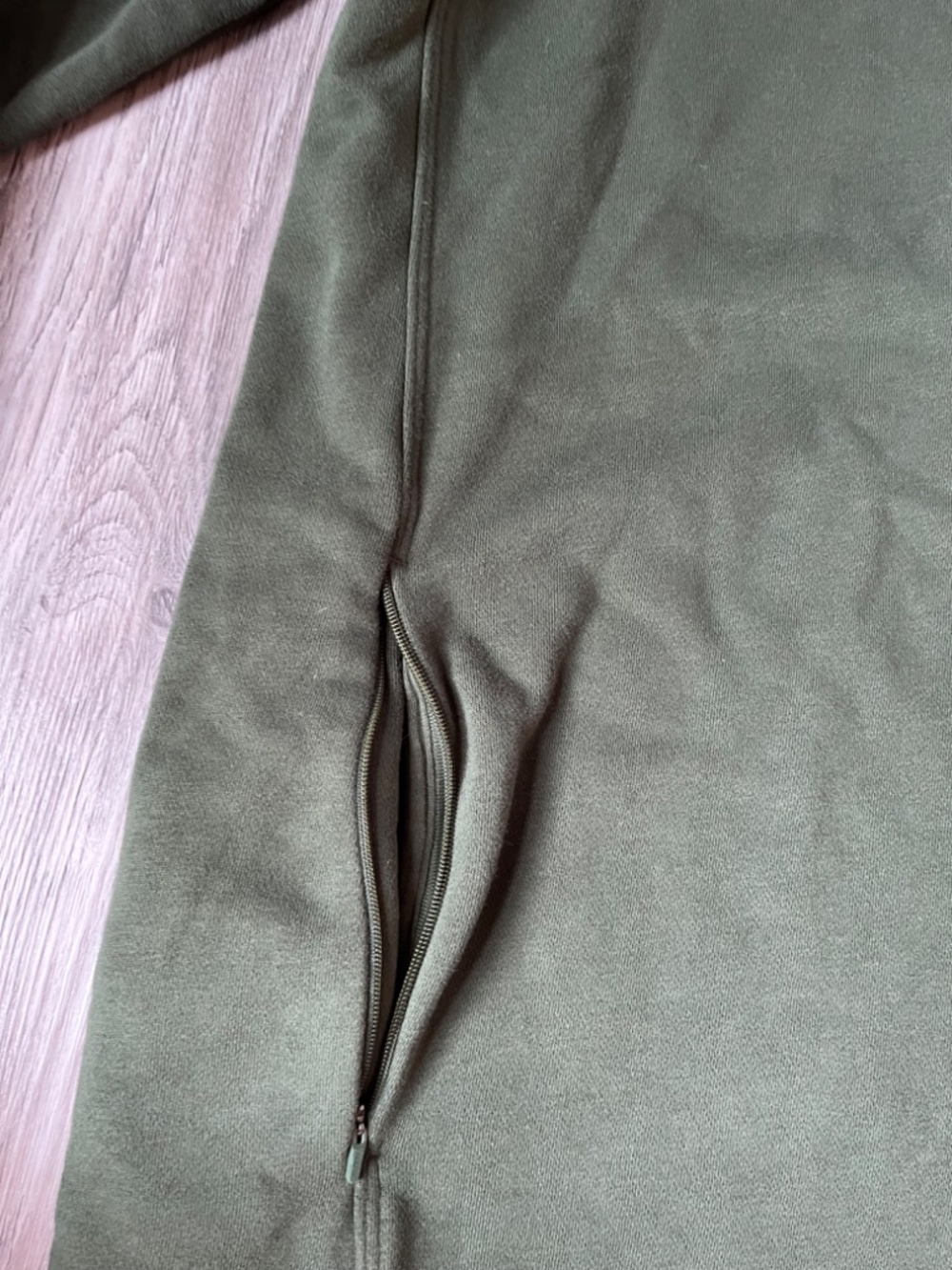 Duluth Trading Co. Women's Lazy French Terry Dress Hooded Size Large Color Green - Picture 4 of 9